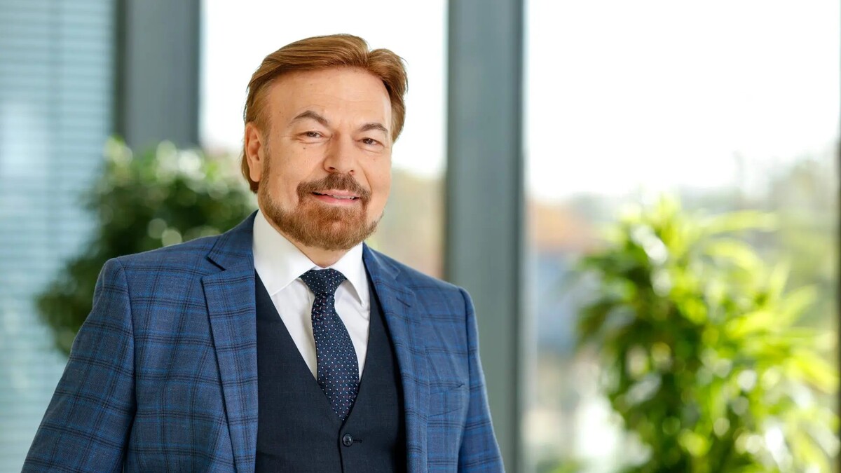 ПФК Левски поздрави рожденика Мило Борисов