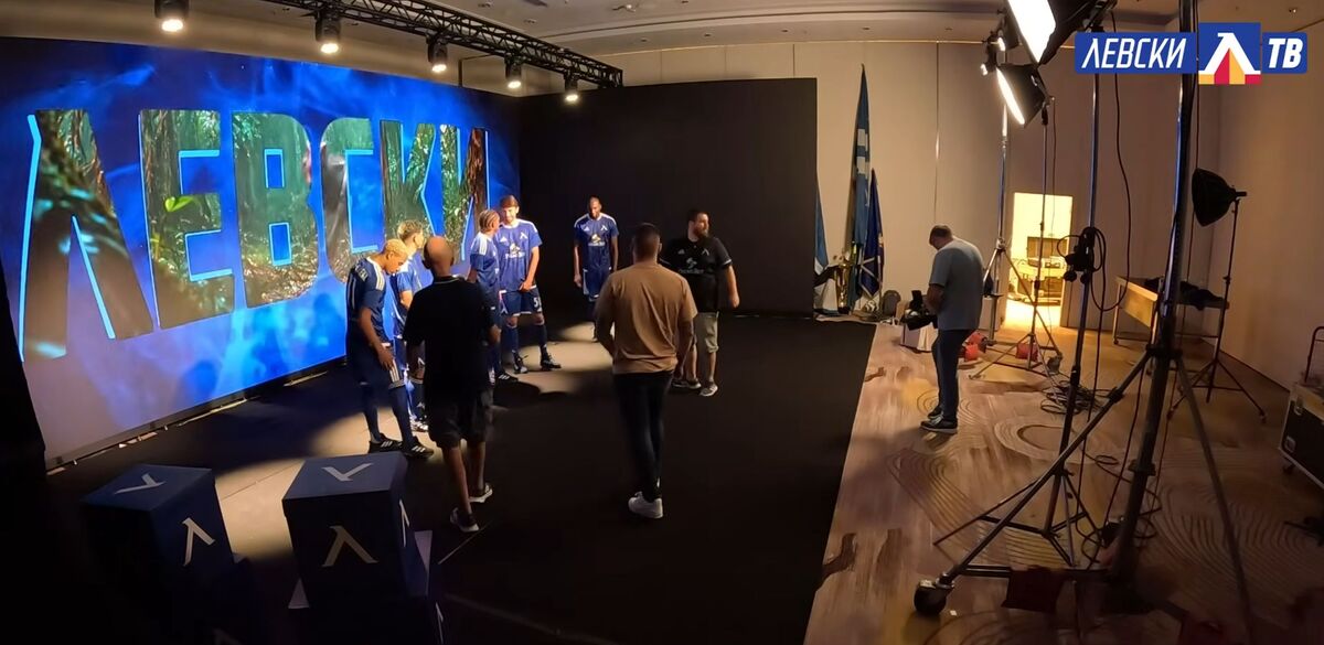 Левски с любопитно видео зад кулисите, "сините" показаха заснемането на новите екипи
