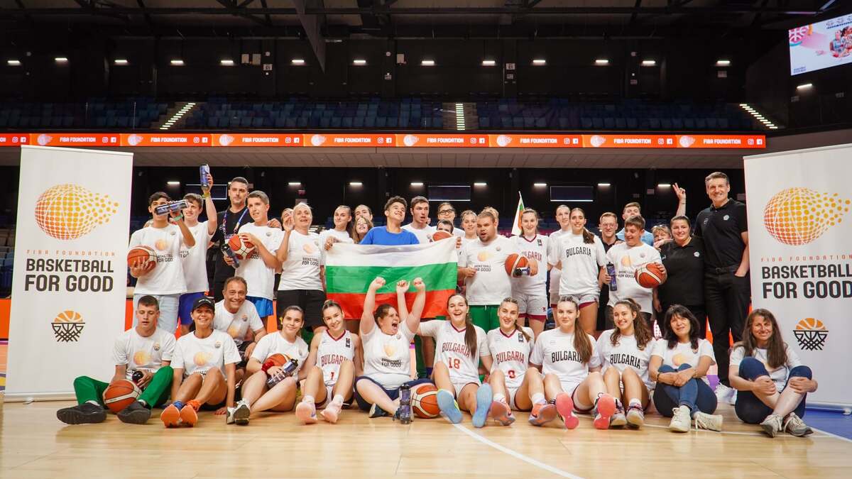 България U20 ще спори за петото място в Самоков