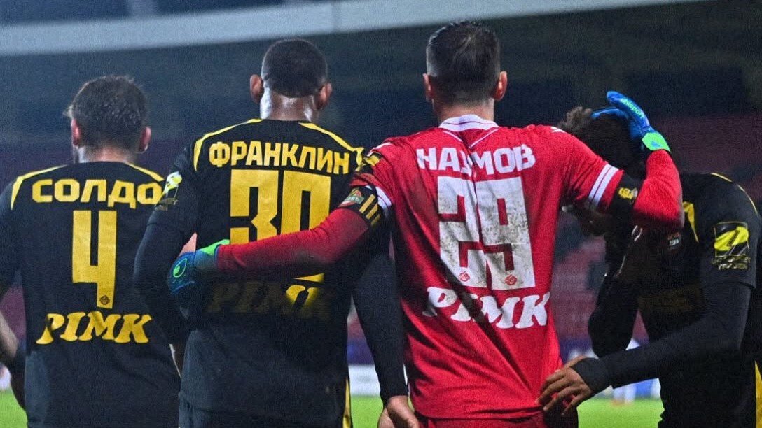 Маскоте с хеттрик, Ботев Пловдив вкара пет на Локомотив София в „Надежда“
