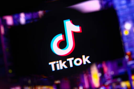 TikTok пусна инструмент за рекламиране, управляван от ИИ