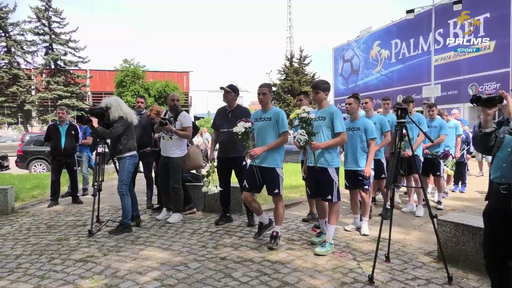 Левски почете легендарния и непрежалим Гунди