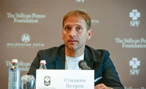 Стилиян Петров пита: Как играха българи юнаци?