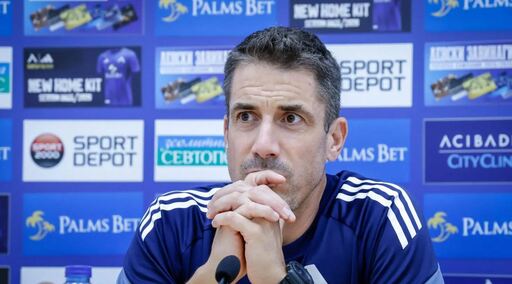 Веласкес с брифинг преди мача с Арда