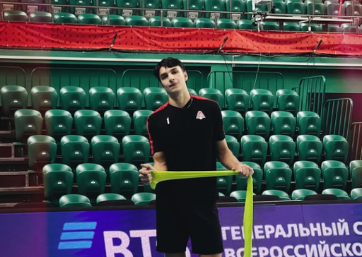 Мони Николов изведе Локомотив до четвърта поредна победа в Русия