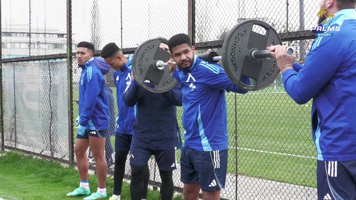 Левски тренира в отлично настроение часове след успеха над Септември