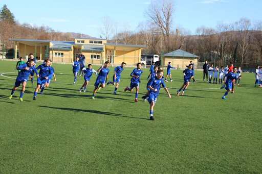 Родените през 2013 г. футболисти на Левски спечелиха първата си купа