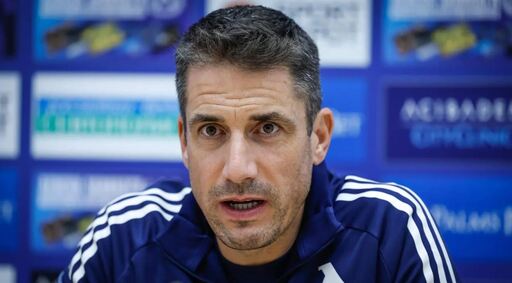 41 различни треньори водиха клубовете в Първа лига през 2025 г.