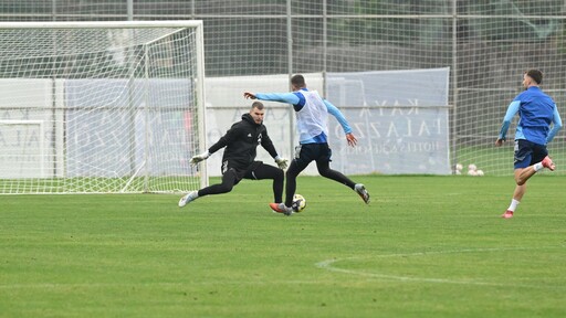 Левски тренира двуразово в Белек без Фабио Лима