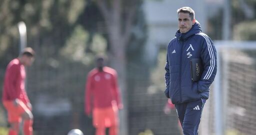 Веласкес изрази притеснение за Камдем и сподели: Играхме трудно заради вятъра