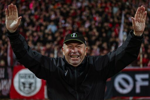 ЦСКА поздрави бай Добри по случай 81-ата му годишнина