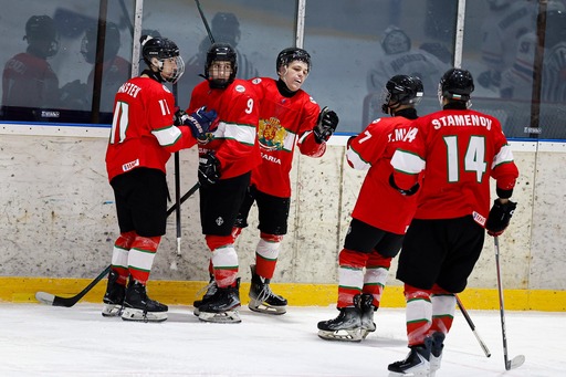 България със сребърните медали от Световното по хокей в София