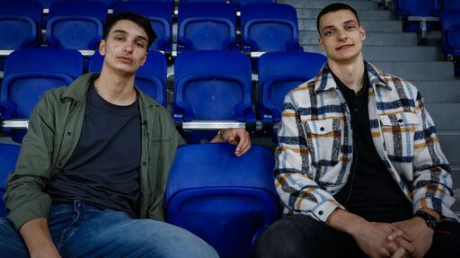 ВК Левски се похвали с попадането на братя Николови в топ 10 на "Спортист на годината"