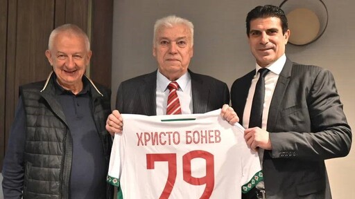 Георги Иванов уважи Зума при представянето на биографичната му книга