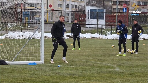 Вратарите на Левски се готвят на пълни обороти под ръководството на Божидар Митрев