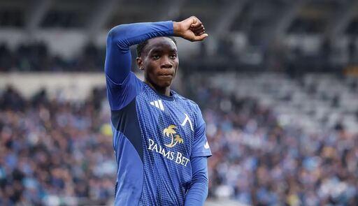 Камдем ще играе за Камерун?