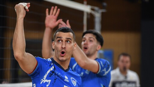 Гордан Люцканов преди дербито за върха: Нашите фенове ни дават увереност