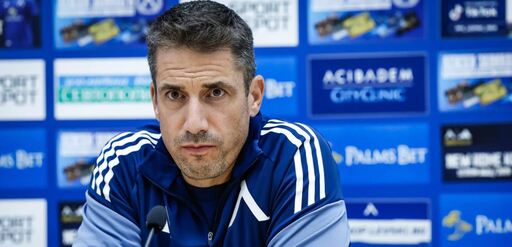 Веласкес не се тревожи за терена в Бистрица, коментира и привличането на Вуликич