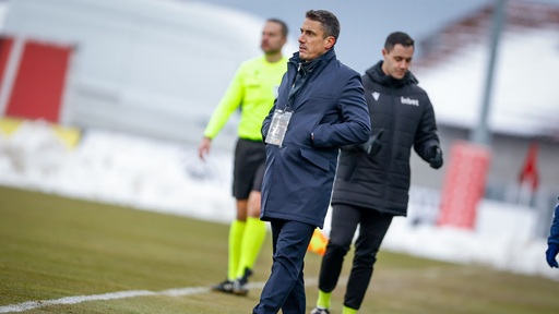 Веласкес: Адаптирахме се по най-добрия начин, нямах притеснения за терена