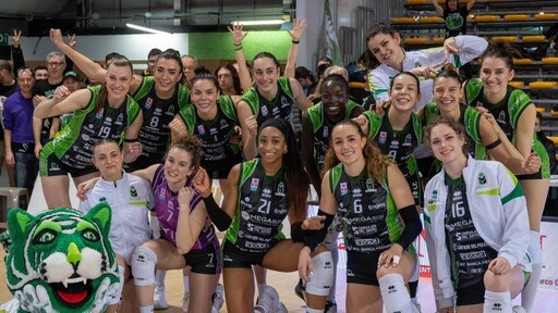 Мика Стоянова с 13 точки при драматична загуба в Италия