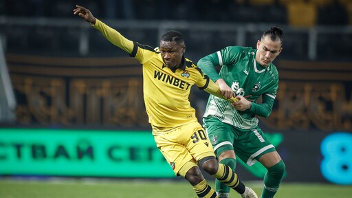 Ботев Пловдив би Лудогорец, разликата между Левски и "орлите" остава 10 точки