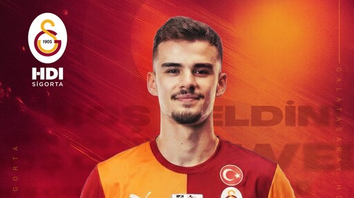 Роден национал подписа с Галатасарай