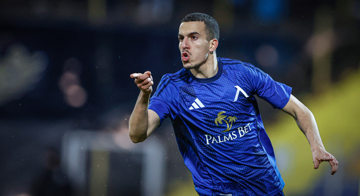 Левски посреща Локомотив София в търсене на победа №18