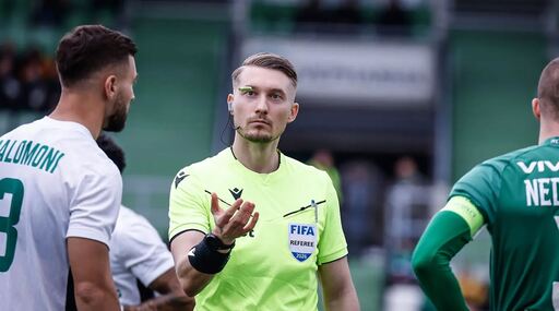 Васил Минев ще свири Лудогорец - Левски