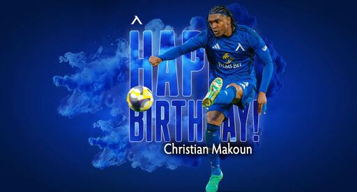 Левски с празнична честитка за рожденика Кристиан Макун