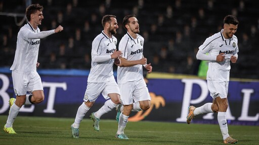 Славия категорично надделя над Спартак Варна, доближи петото място на 3 точки