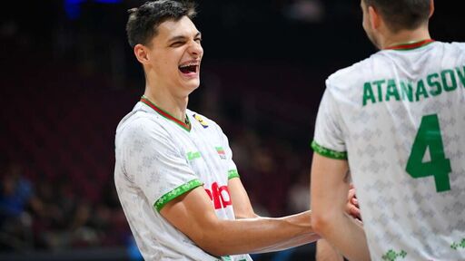 Алекс Николов с послание към грациите преди Световната купа