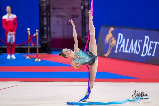 Стилияна Николова поведе в класирането след първия поток от втория ден на Световната купа