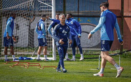 Левски закри тренировките си в сряда и четвъртък