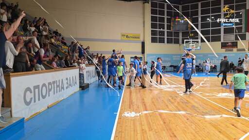 Победният кош със сирената в полза на Левски и емоциите с големия Асен Великов след последния сигнал