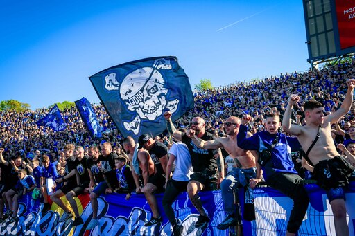 Левски с призив към картодържателите преди мача с ЦСКА 1948