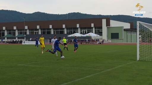 Оливер Камдем удвоява аванса на Левски срещу Етър - 2:0