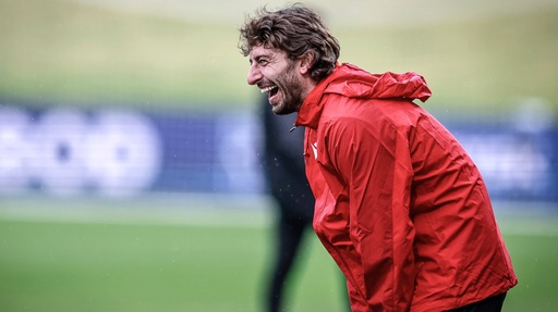 България тренира под дъжда в Рейкявик преди мача с Исландия